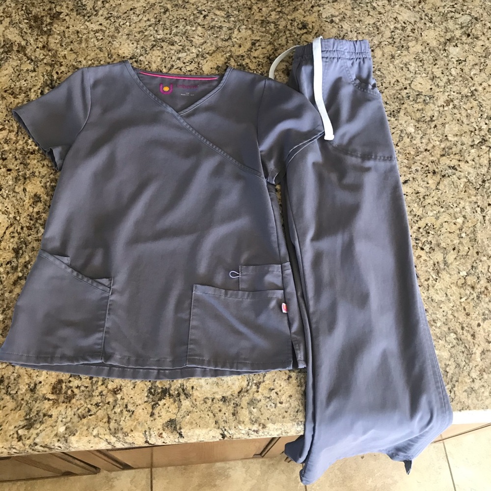 Urbane Ultimate Scrub Set